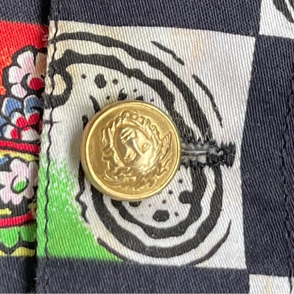 GIANNI VERSACE vintage shirt with gold buttons - Picture 6 of 12
